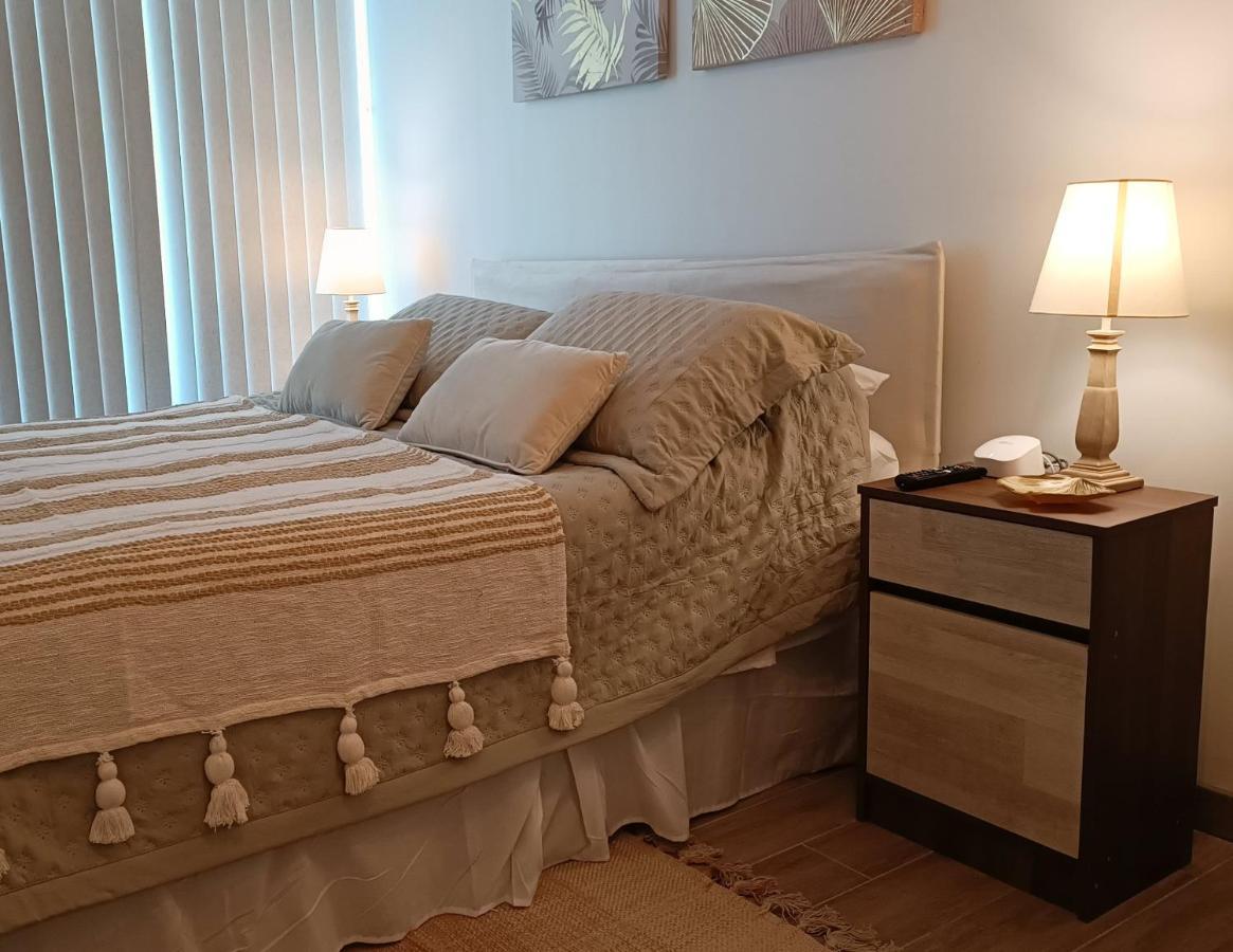 Frente Al Mall Depto Tipo Estudio En Mejor Zona Servicio Hom 0817 Apartamento *