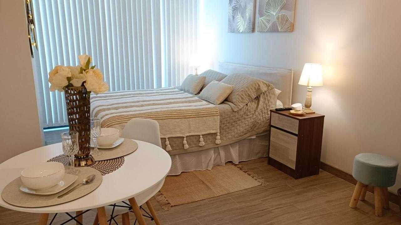Frente Al Mall Depto Tipo Estudio En Mejor Zona Servicio Hom 0817 Apartamento